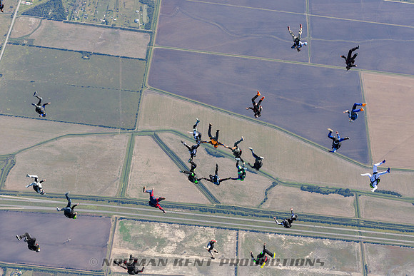 Freefly Sequential Record 2014-2571