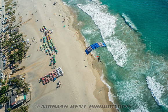 NKP-Puerto Escondido New Years Beach Boogie 2016-2017-00112