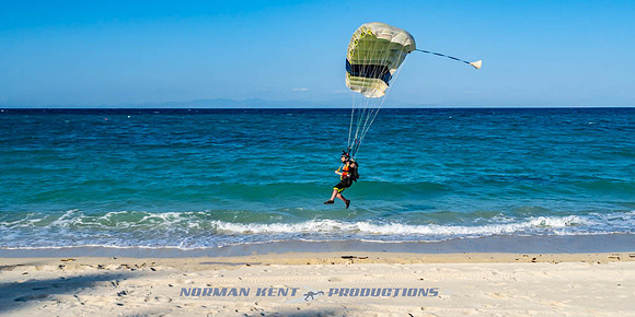 NKP-Pepe's Island 2025-NKP07677