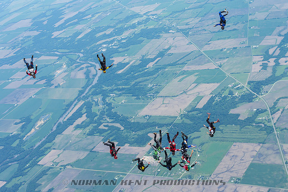 NKP-Freefly Record 2015 Tryouts Skydive Chicago-3586