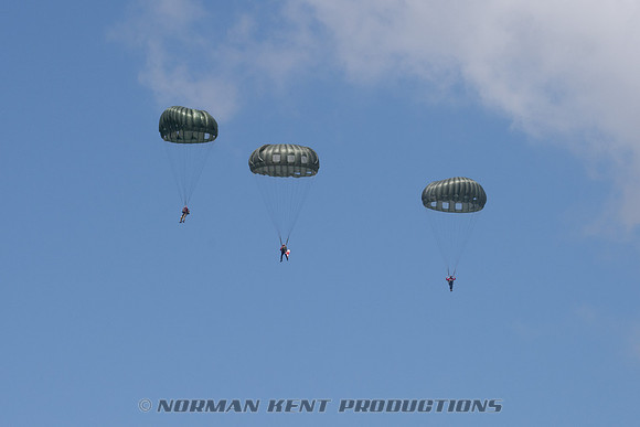 NKP-Mr Douglas Return-Bill Booth 80th Birthday-NKP07764