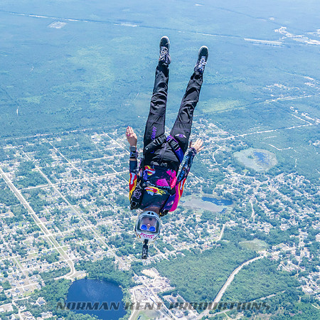 NKP-SIS-Sisters In Skydiving-Deland -NKP00847