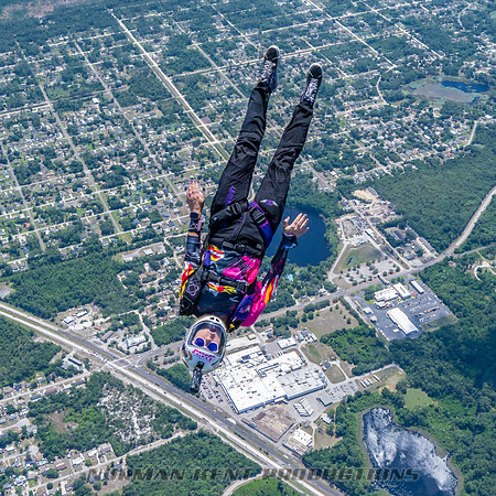 NKP-SIS-Sisters In Skydiving-Deland -NKP00848