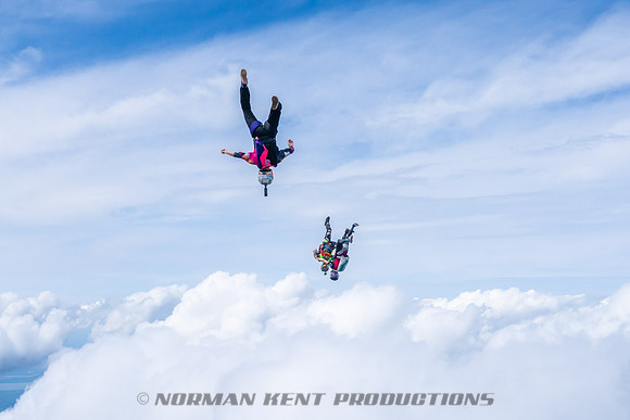 NKP-SIS-Sisters In Skydiving-Deland -NKP01041