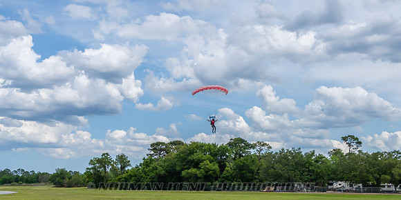 NKP-SIS-Sisters In Skydiving-Deland -NKP01071