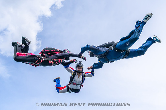 NKP-SIS-Sisters In Skydiving-Deland -NKP01116