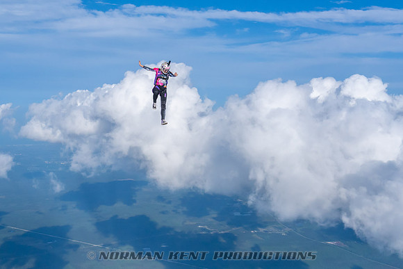 NKP-SIS-Sisters In Skydiving-Deland -NKP01162