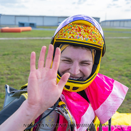 NKP-SIS-Sisters In Skydiving-Deland -NKP01255