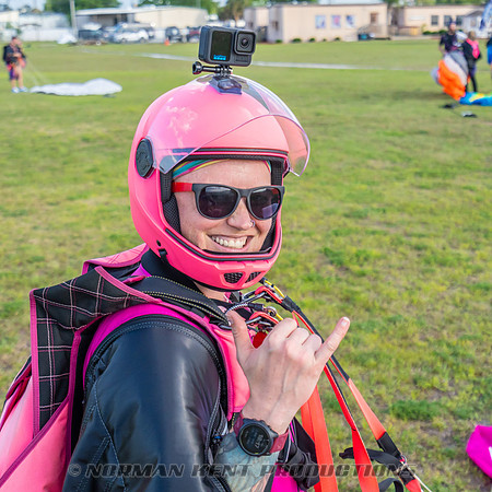 NKP-SIS-Sisters In Skydiving-Deland -NKP01263