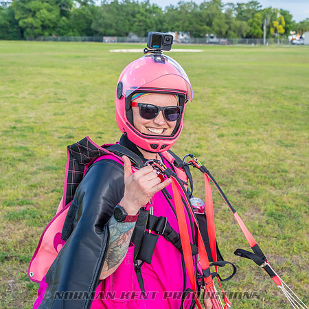 NKP-SIS-Sisters In Skydiving-Deland -NKP01261