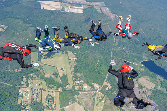 2026-06 Heroes Skydiving 2026-NKP05005