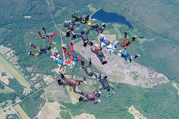 2026-06 Heroes Skydiving 2026-NKP05095