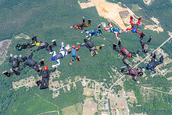 2026-06 Heroes Skydiving 2026-NKP05108