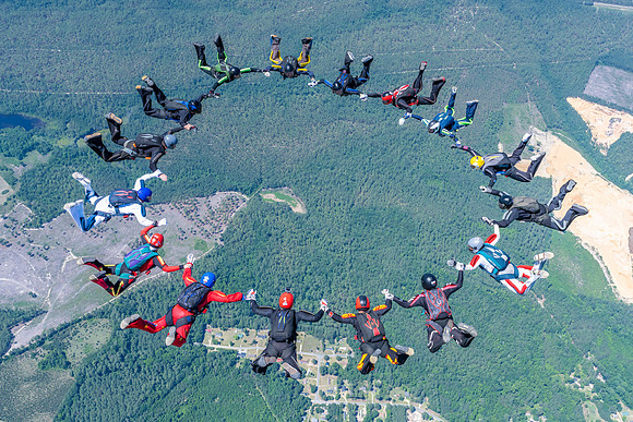 2026-06 Heroes Skydiving 2026-NKP05182