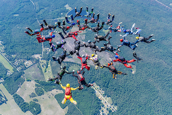 2026-06 Heroes Skydiving 2026-NKP05249