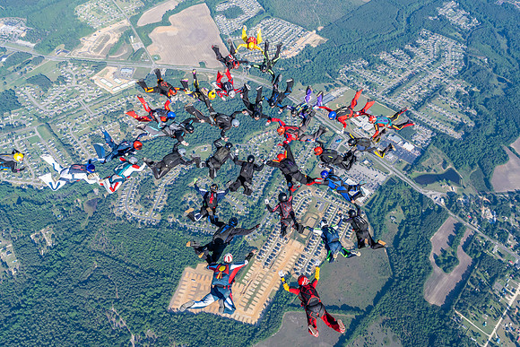 2026-06 Heroes Skydiving 2026-NKP05301