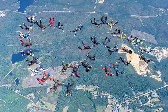 2026-06 Heroes Skydiving 2026-NKP05436