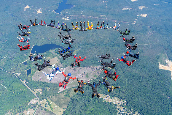 2026-06 Heroes Skydiving 2026-NKP05459