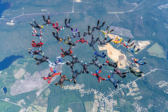 2026-06 Heroes Skydiving 2026-NKP05430