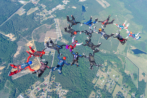 2026-06 Heroes Skydiving 2026-NKP05908