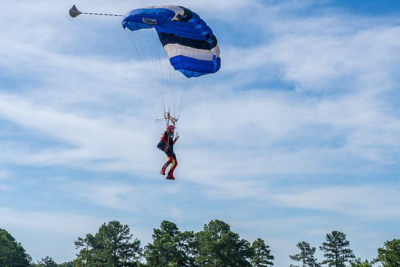 2026-06 Heroes Skydiving 2026-NKP05945