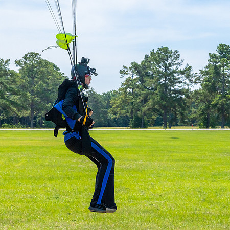 2026-06 Heroes Skydiving 2026-NKP06010