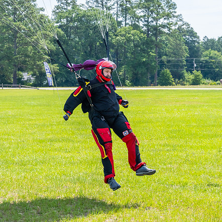 2026-06 Heroes Skydiving 2026-NKP06021