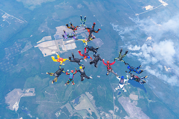 2026-06 Heroes Skydiving 2026-NKP06056