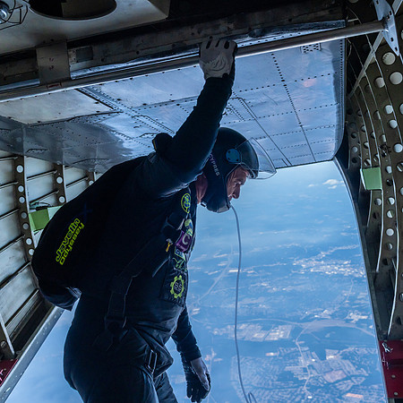 2026-06 Heroes Skydiving 2026-NKP06110