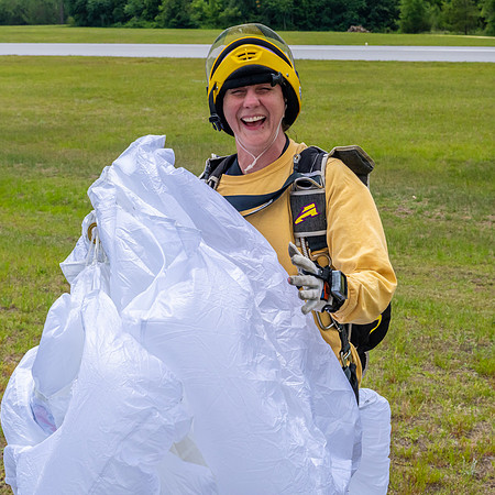 2026-06 Heroes Skydiving 2026-NKP06209