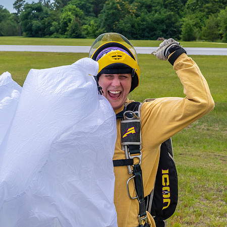 2026-06 Heroes Skydiving 2026-NKP06210