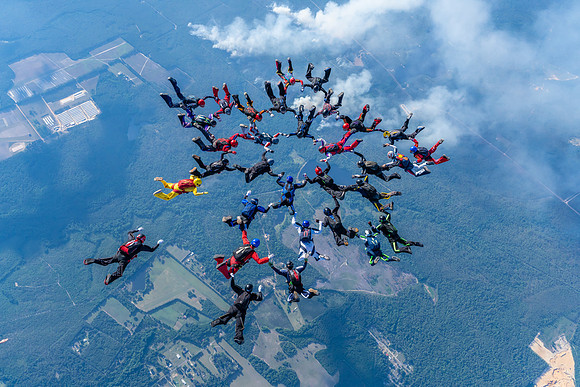 2026-06 Heroes Skydiving 2026-NKP06354