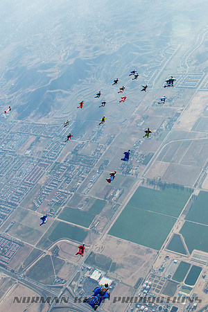0028--NKP-Wingsuit Record 2015-8819