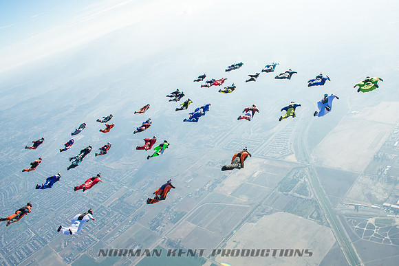 0032--NKP-Wingsuit Record 2015-8859
