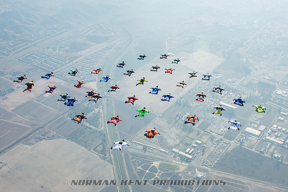 0035--NKP-Wingsuit Record 2015-8892