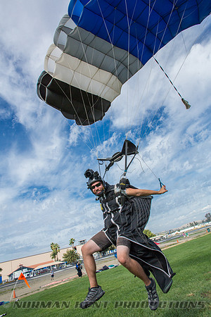 0064--NKP-Wingsuit Record 2015-9324