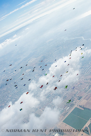 0082--NKP-Wingsuit Record 2015-9707