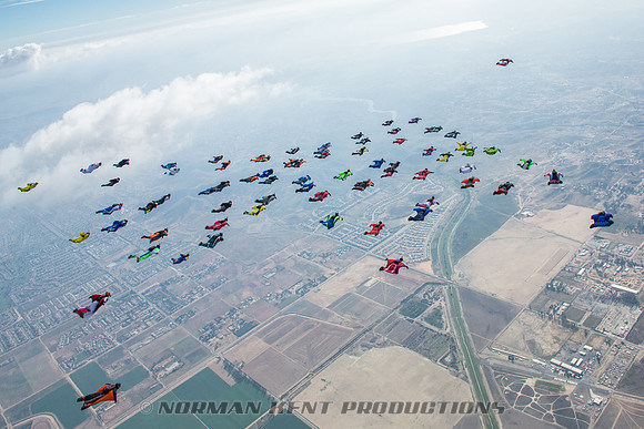 0085--NKP-Wingsuit Record 2015-9749