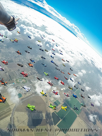 0096--NKP-Wingsuit Record 2015-0012767