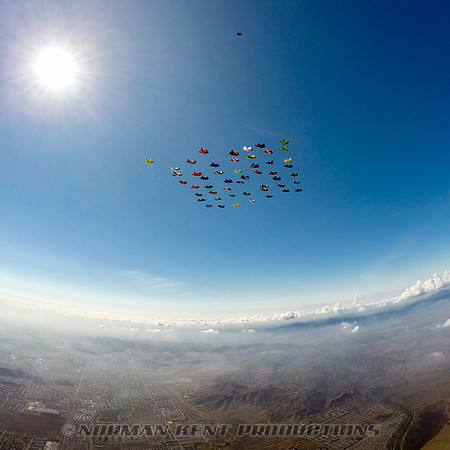 0160--NKP-Wingsuit Record 2015-0094763
