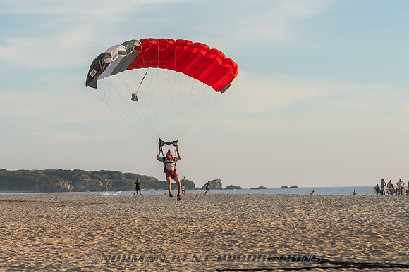 NKP-New Years Beach Boogie-Puerto Escondido 2018-2019 by Caroline Layne-02221