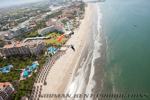 NKP-SkydiveMex Puerto Vallarta 2013-5214