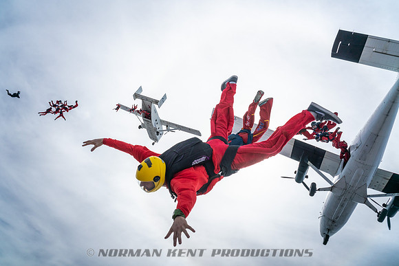 NKP-P3-Logos In Freefall 2018-09980