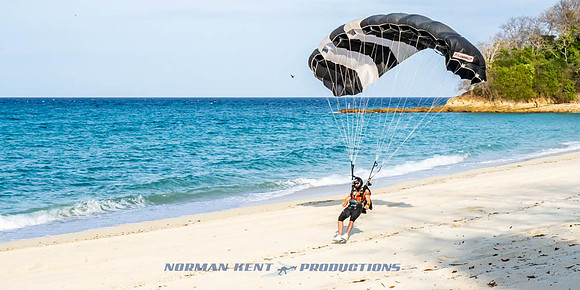 NKP-Pepe's Island 2025-NKP08195