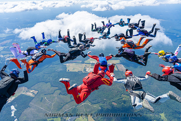 NKP-Heroes Skydiving NC State Sequential Records-NKP05311