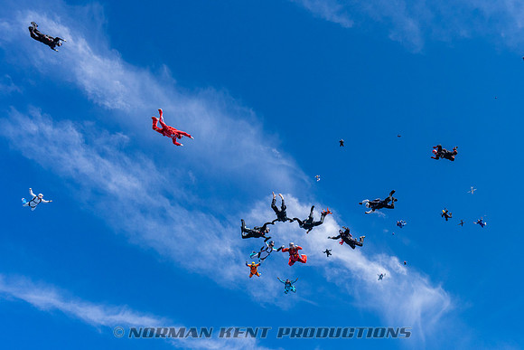 NKP-Heroes Skydiving NC State Sequential Records-NKP05390