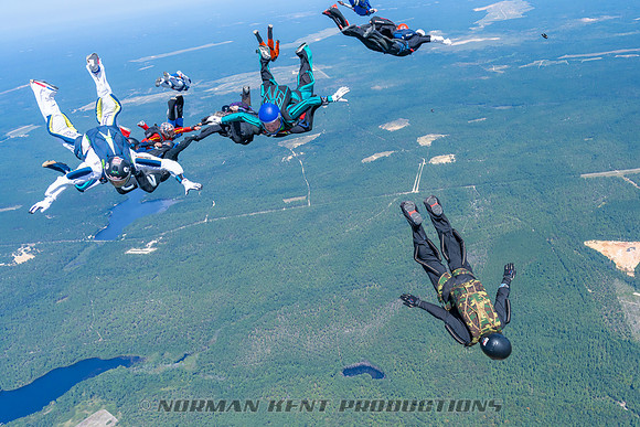 NKP-Heroes Skydiving NC State Sequential Records-NKP05510