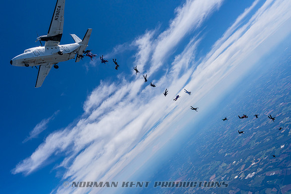 NKP-Heroes Skydiving NC State Sequential Records-NKP05571
