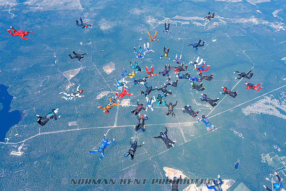 NKP-Heroes Skydiving NC State Sequential Records-NKP05595