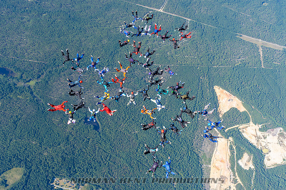 NKP-Heroes Skydiving NC State Sequential Records-NKP05675